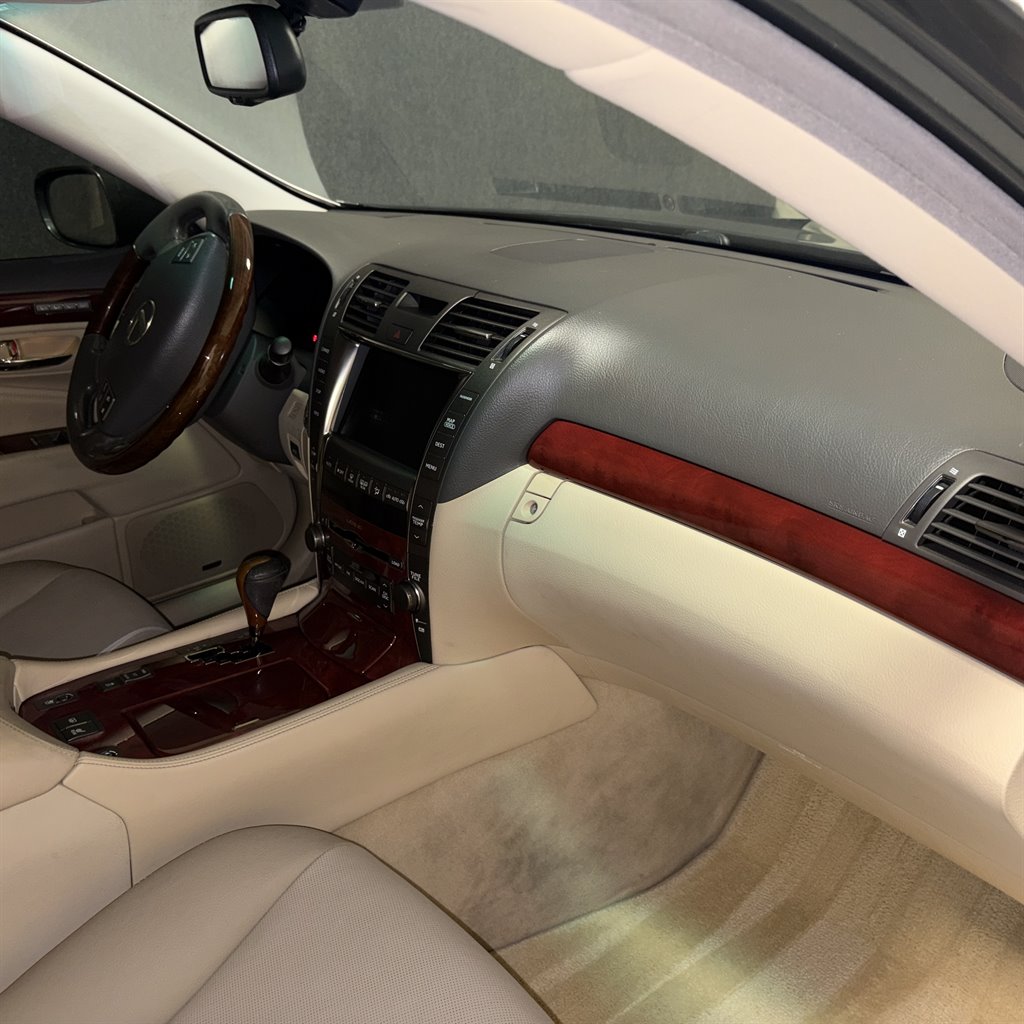 2008 Lexus LS Base - Photo 22