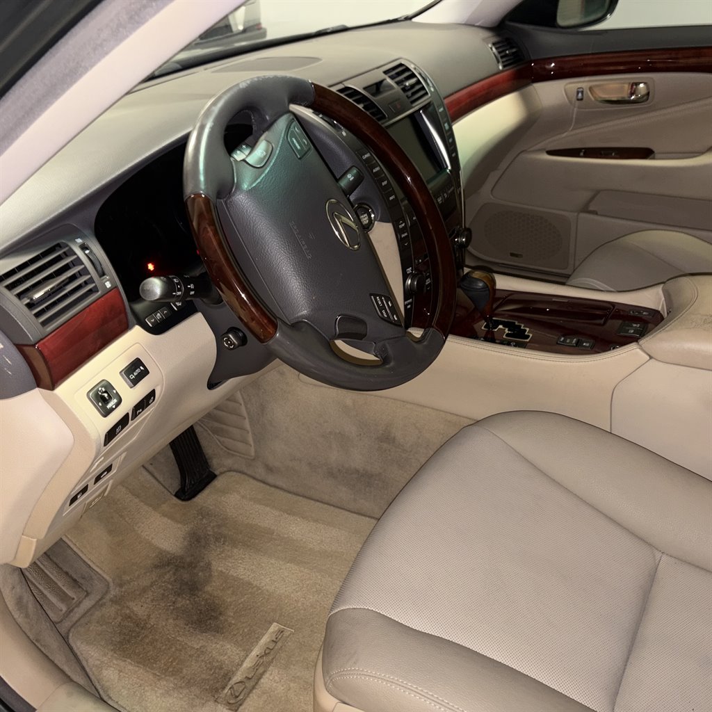 2008 Lexus LS Base - Photo 11