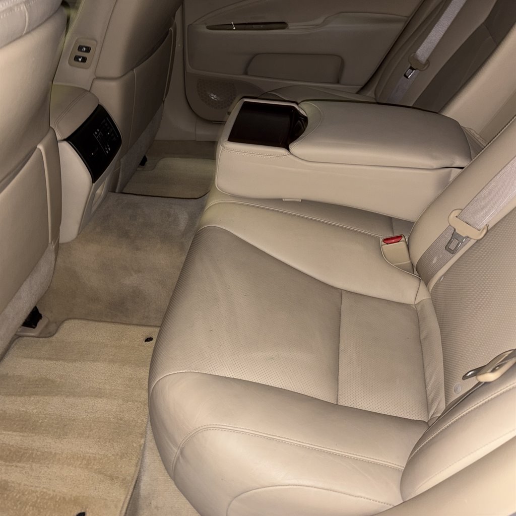 2008 Lexus LS Base - Photo 19